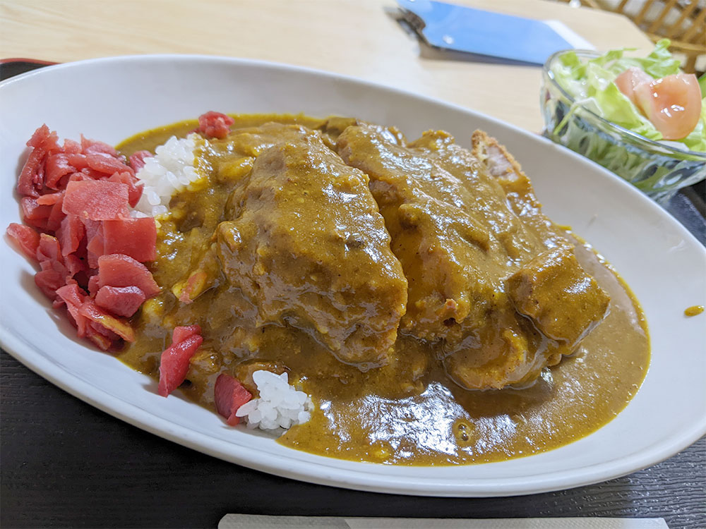工藤精肉店食堂部のカツカレー